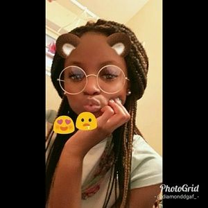 Meet your Posher, Diamond